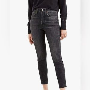 Levi’s skinny jeans